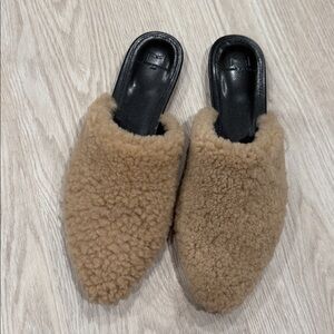 Cozy Shearling Mule Slides - Tan